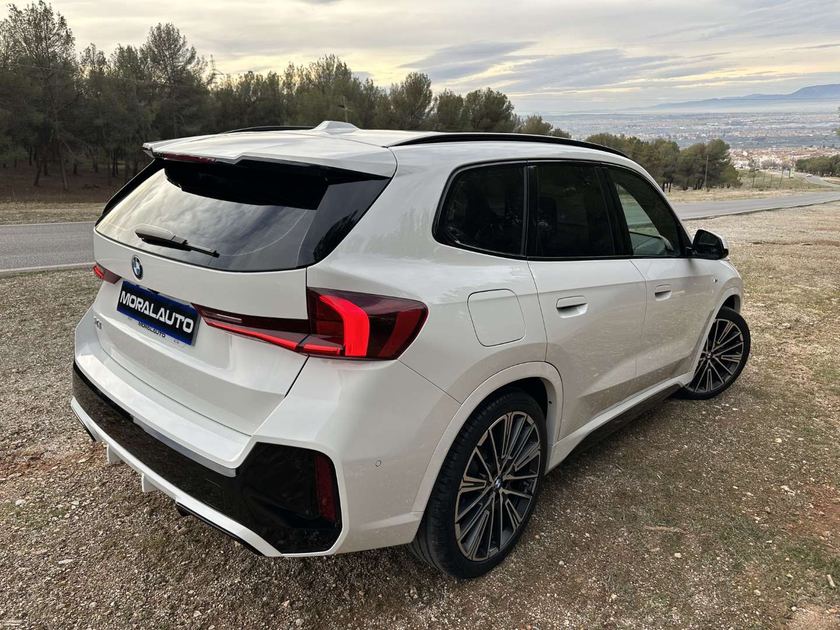 BMW X1 18d SDRIVE150cv "Pack M" Aut. — foto 2